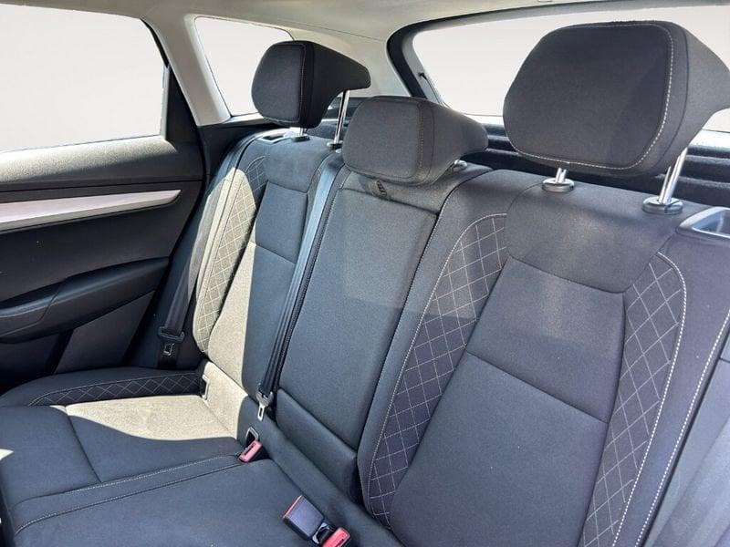 Škoda Karoq 1.6 TDI SCR DSG Ambition