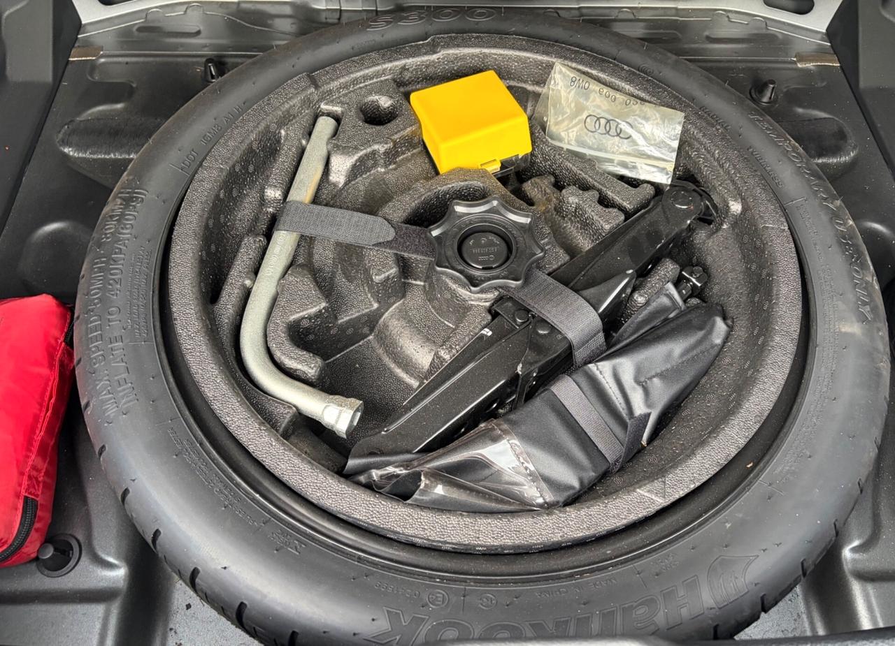 AUDI Q2 2.0 TDI QUATTRO S TRONIC SPORT 126.000 KM