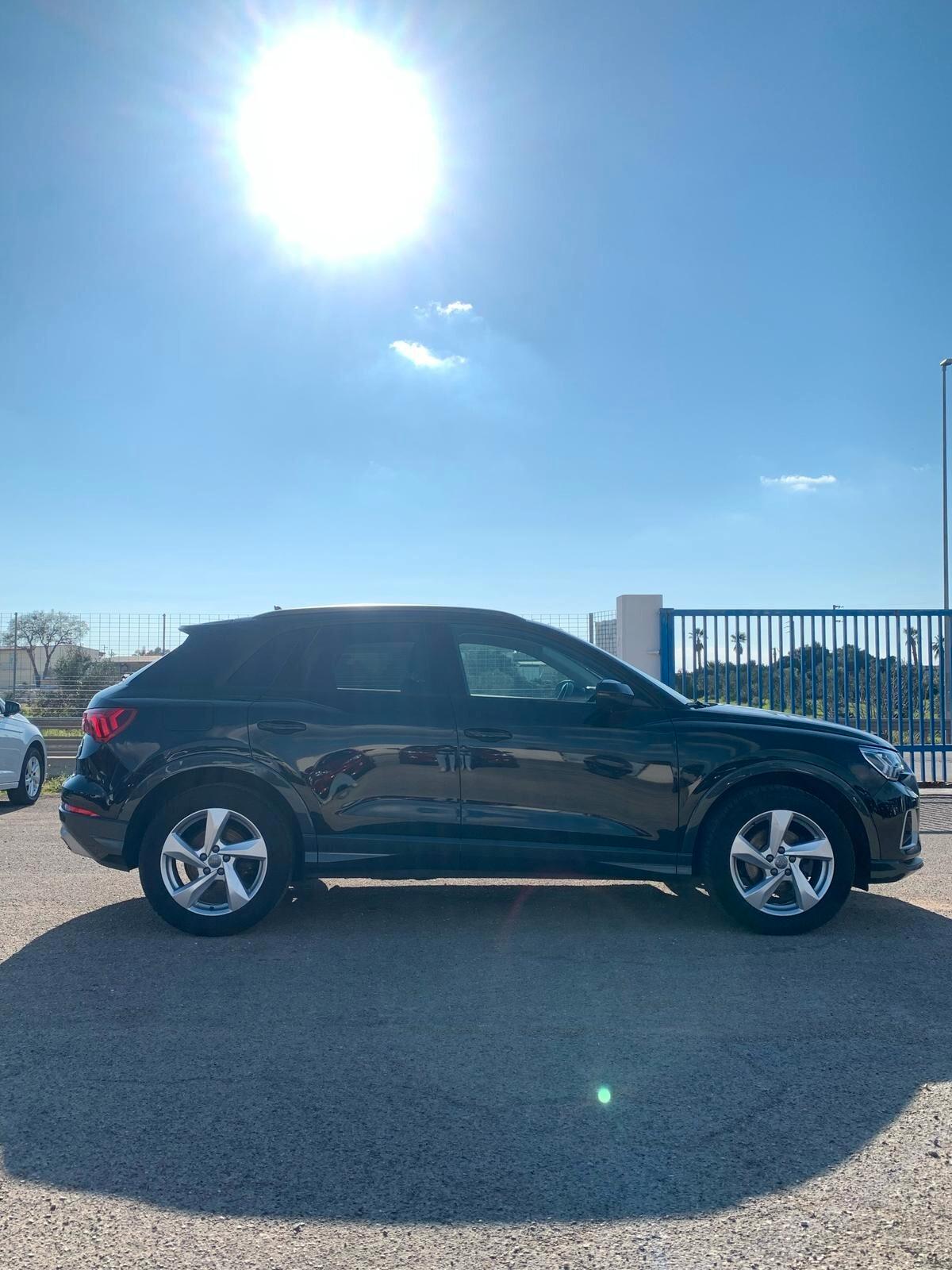 Audi Q3 35 TDI S Advanced