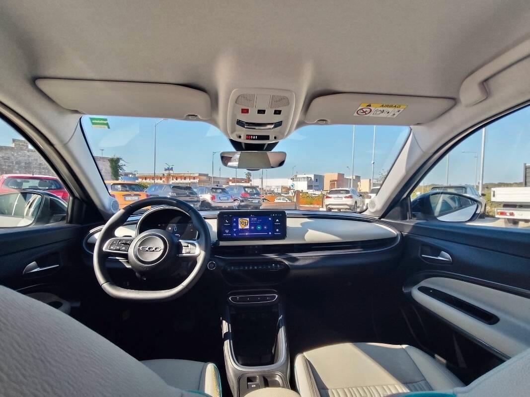 Fiat 600 1.2 hybrid La Prima 110cv auto