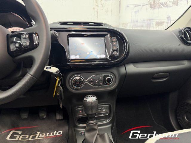 RENAULT Twingo SCe 65 CV Urban Night LED NAVI TETTO RETROCAMERA
