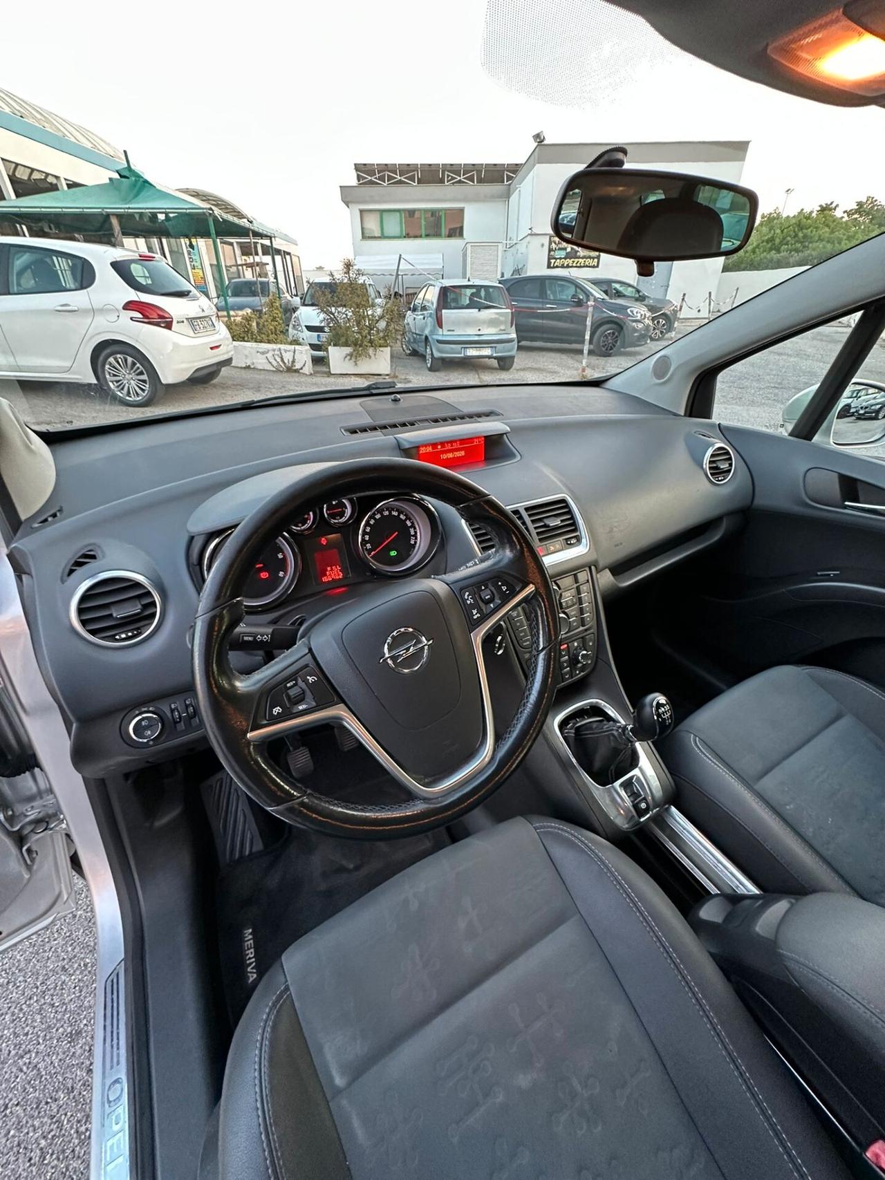 Opel Meriva 1.3 CDTI 95CV ecoFLEX Cosmo