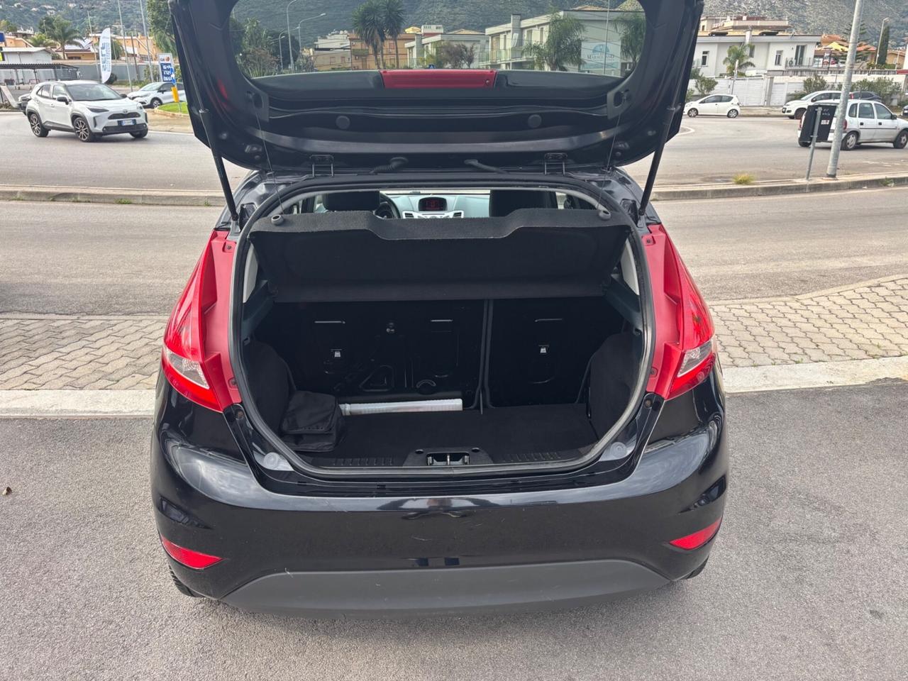 Ford Fiesta 1.4 5 porte Bz.- GPL Titanium