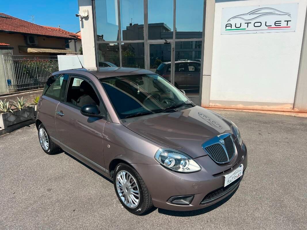 Lancia Ypsilon 1.2 8v Diva - Imp. GPL -