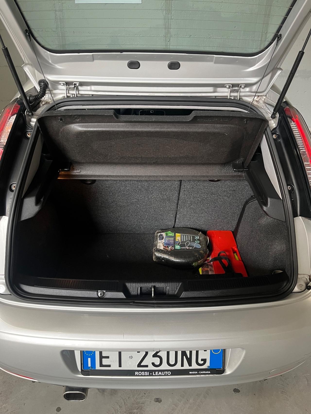 Fiat Punto 1.4 Lounge OK neopatentati