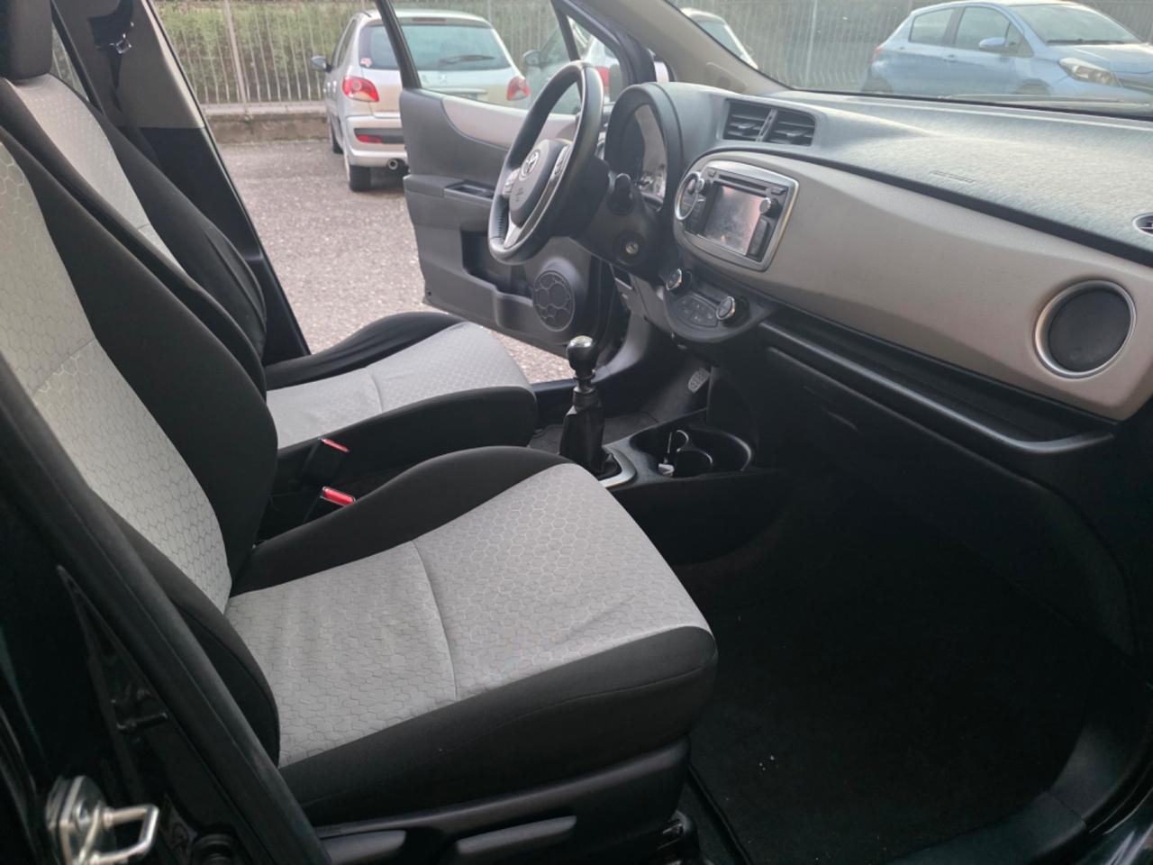 Toyota Yaris 1.4 D-4D 5 porte Lounge