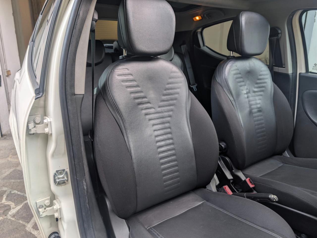Lancia Ypsilon 1.2 69 CV 5 porte GPL Ecochic Platinum