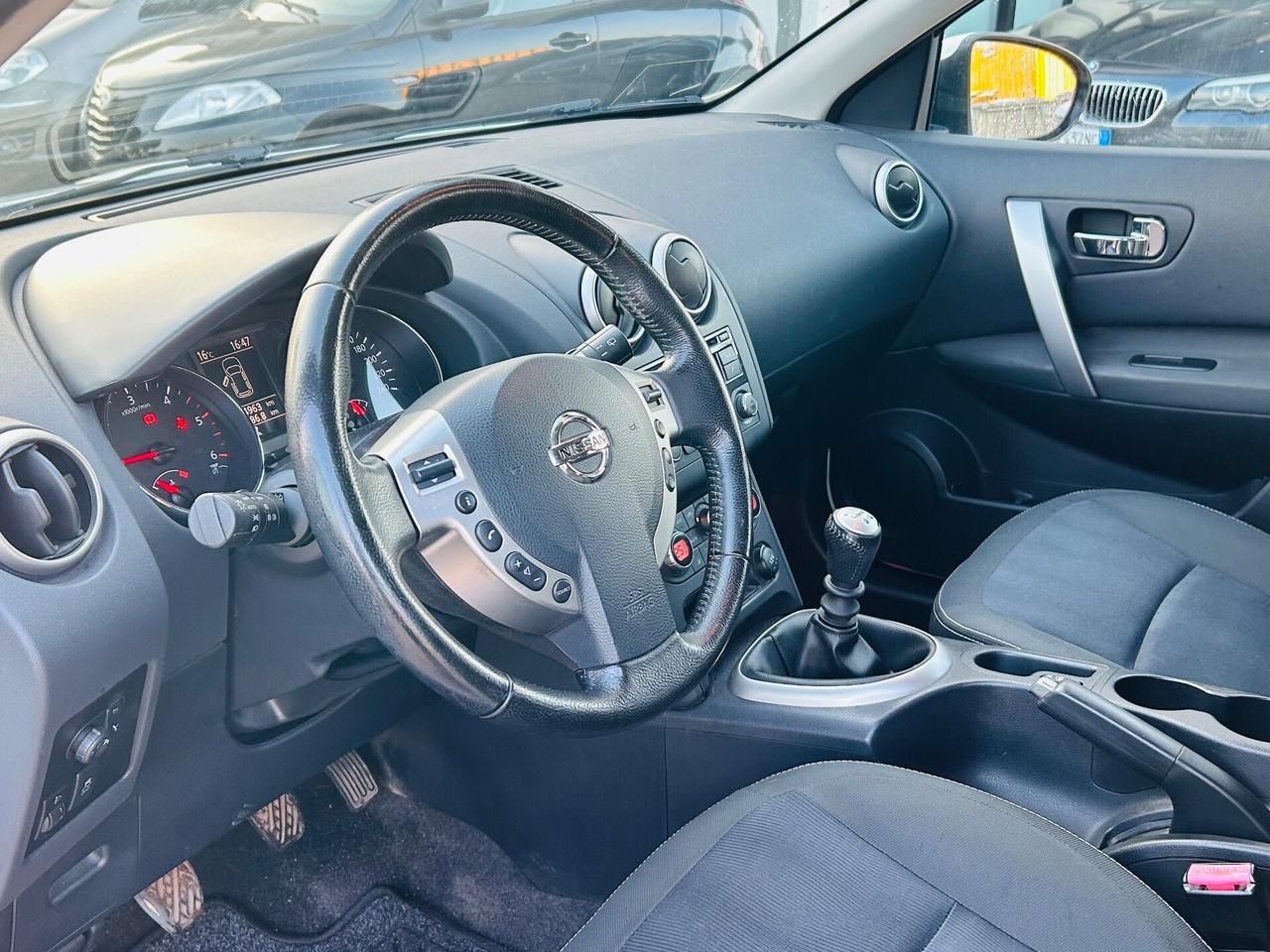 Nissan Qashqai 2.0 dCi DPF Tekna