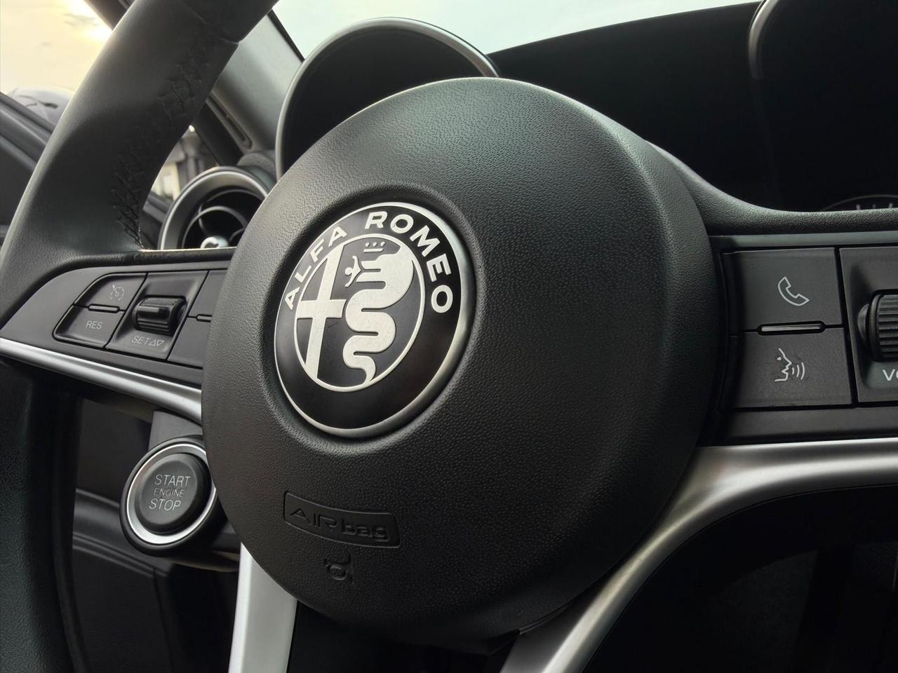 Alfa Romeo Giulia 2.2 150 CV AT8 Super