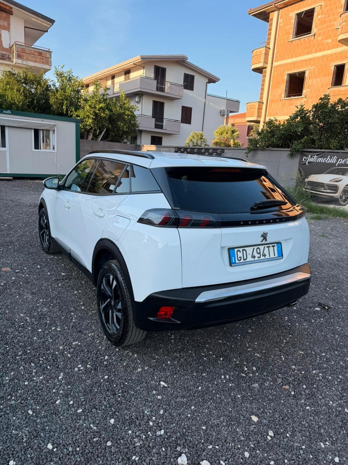 Peugeot 2008 BlueHDi 130 S&S EAT8 Allure