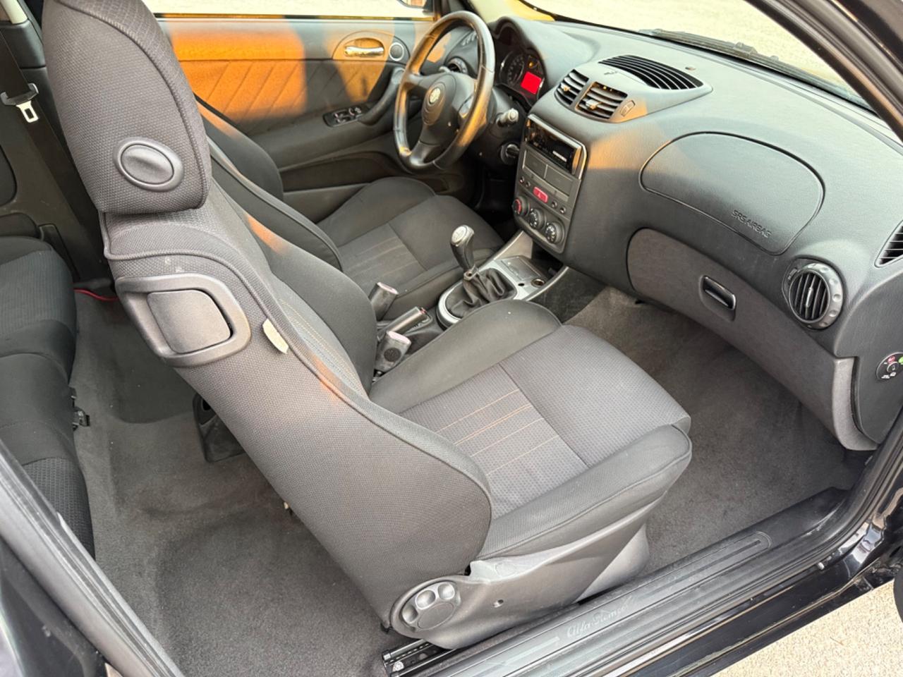 Alfa Romeo 147 1.6 16V TS 3 porte Black Line Euro4