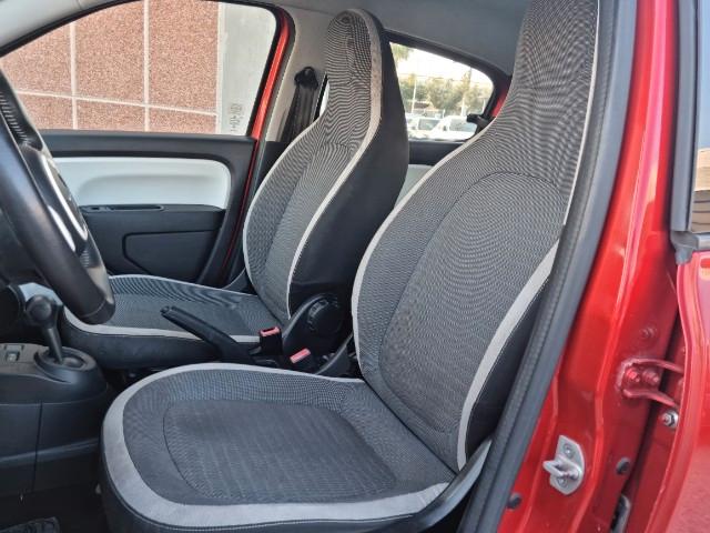 RENAULT Twingo TCe 90 CV EDC Lovely