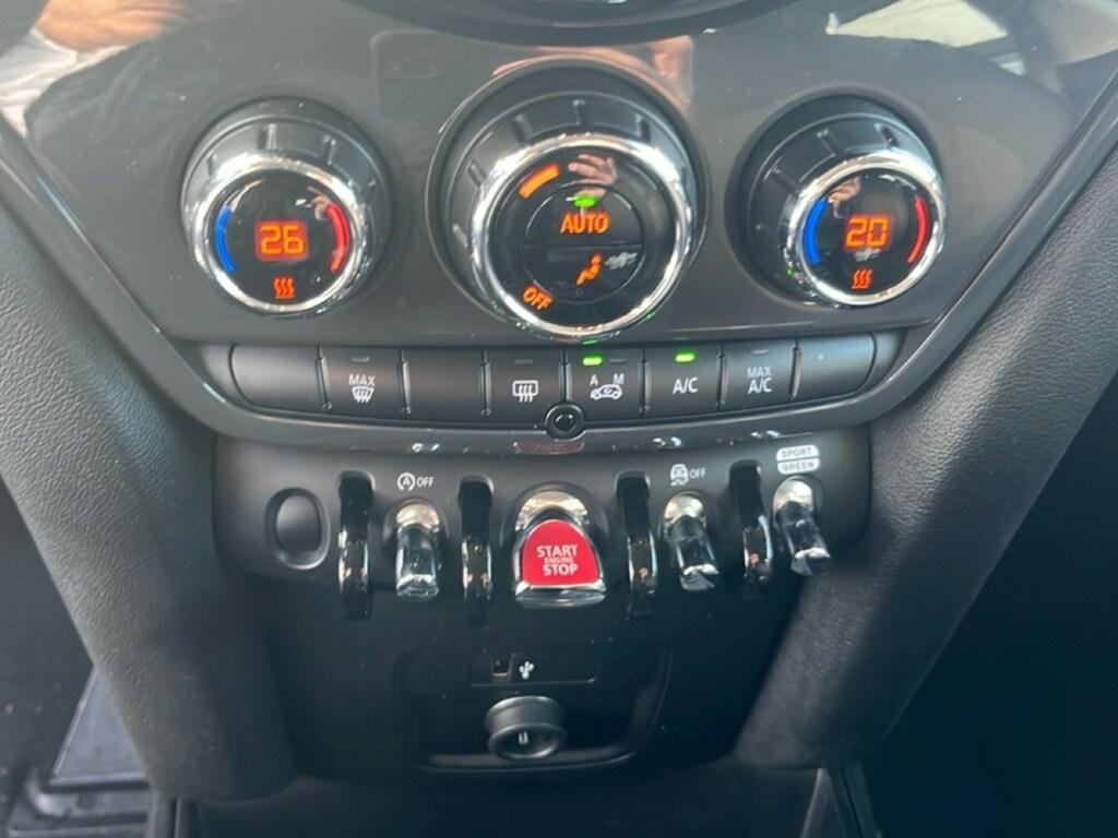 Mini Cooper D Countryman 2.0 D Cooper D Business Auto