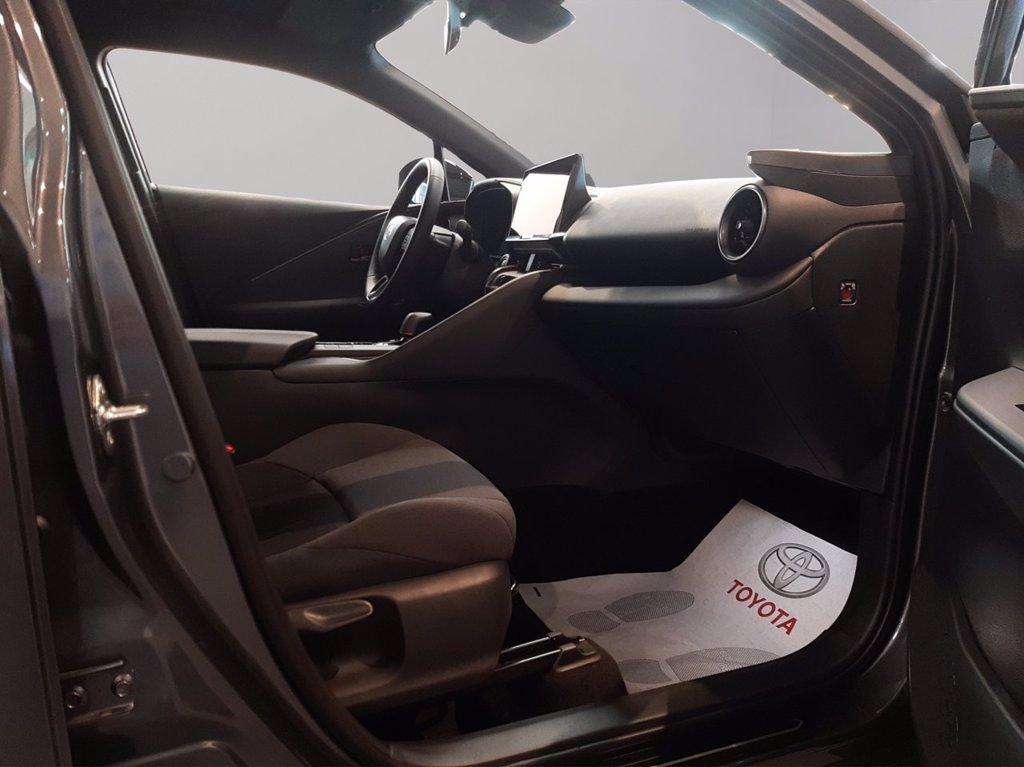 TOYOTA C-hr 2.0 hv trend fwd e-cvt del 2024