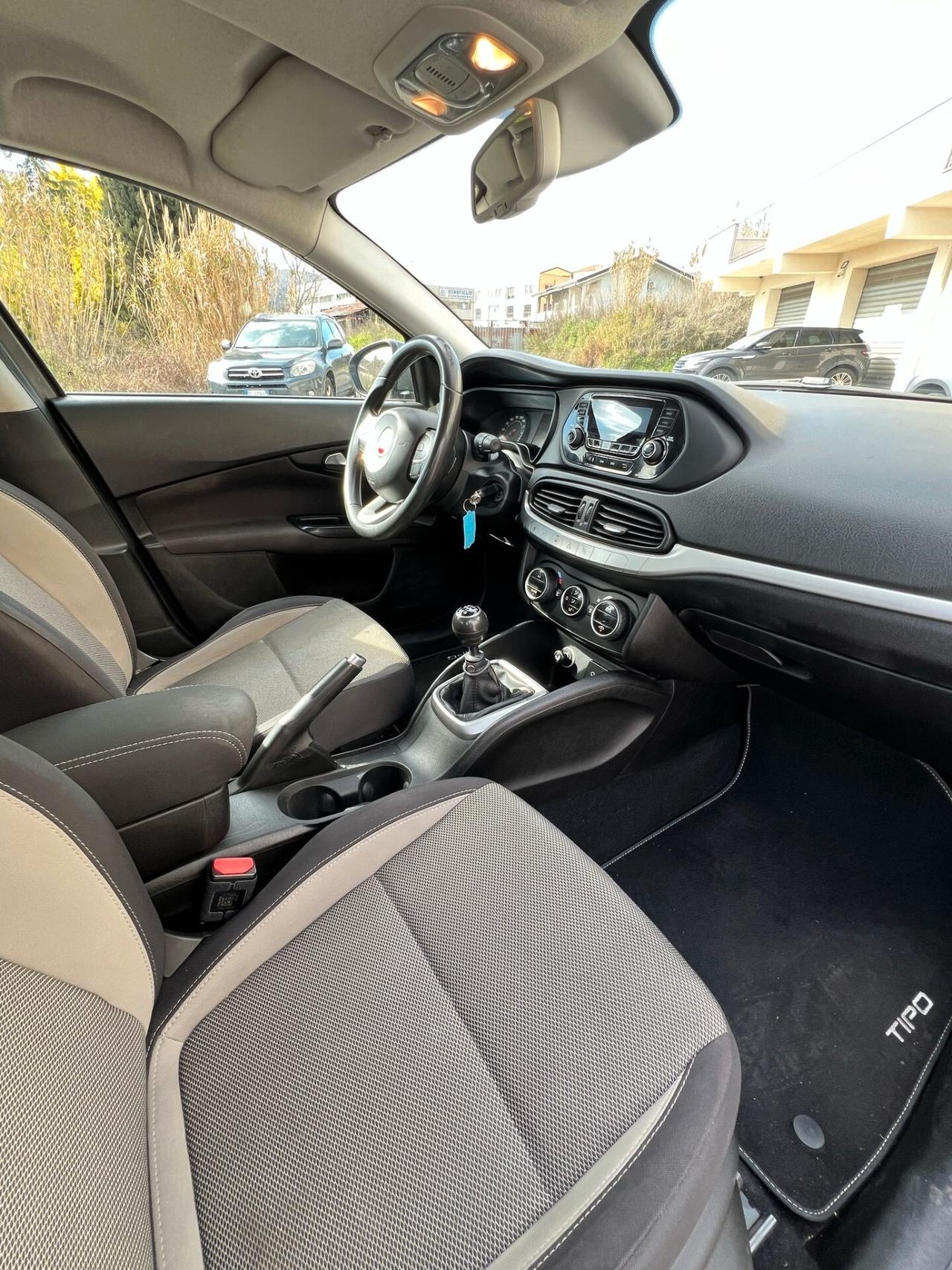 Fiat Tipo 1.6 Mjt 4 porte Opening Edition
