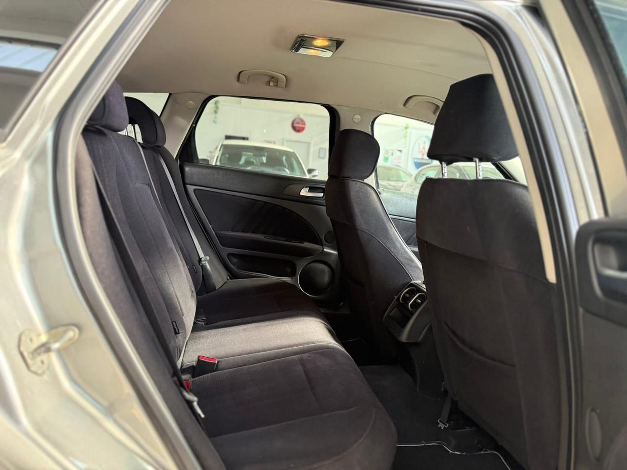 Alfa Romeo 159 1.9 JTDm 16V Sportwagon Distinctive