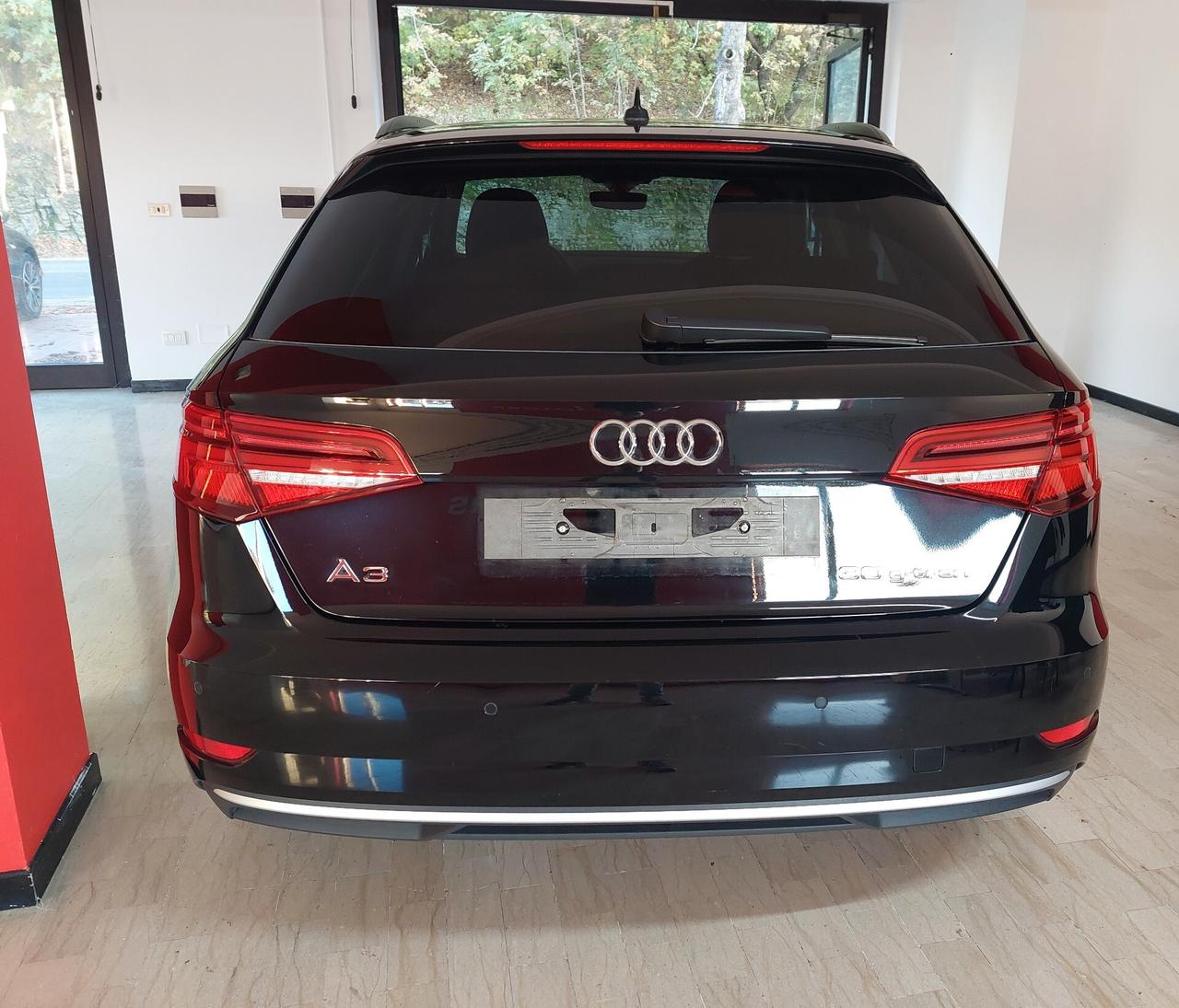 Audi A3 SPB 30 g-tron S tronic Sport LED/NAVI/C17/SEDILI ELETTRICI