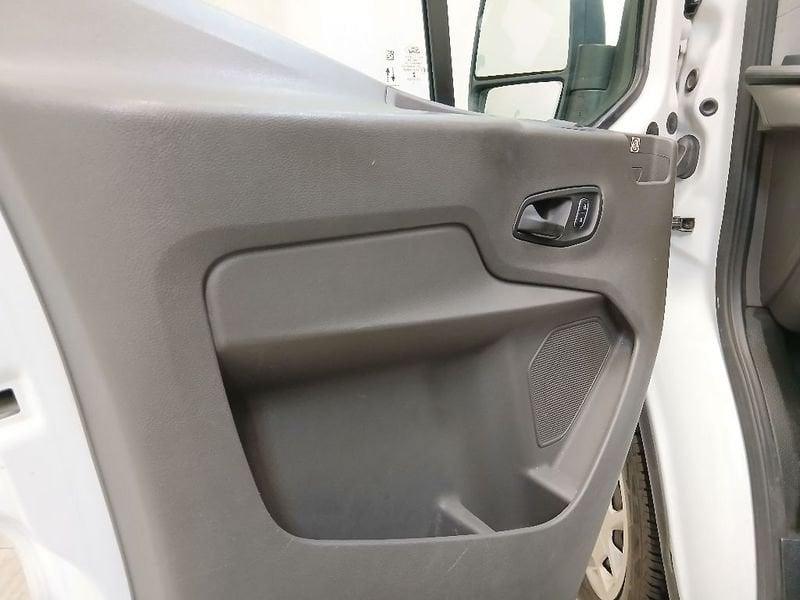 Ford Transit 350 2.0 tdci MHEV 170cv trend L4 E6.2