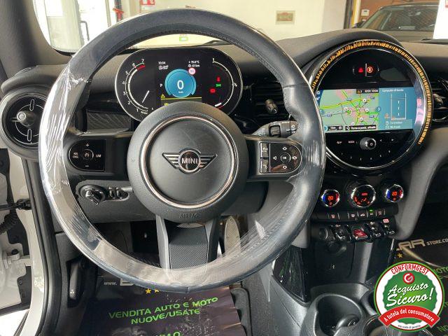 MINI Cooper 1.5 Classic *BLACK EXTERIEUR