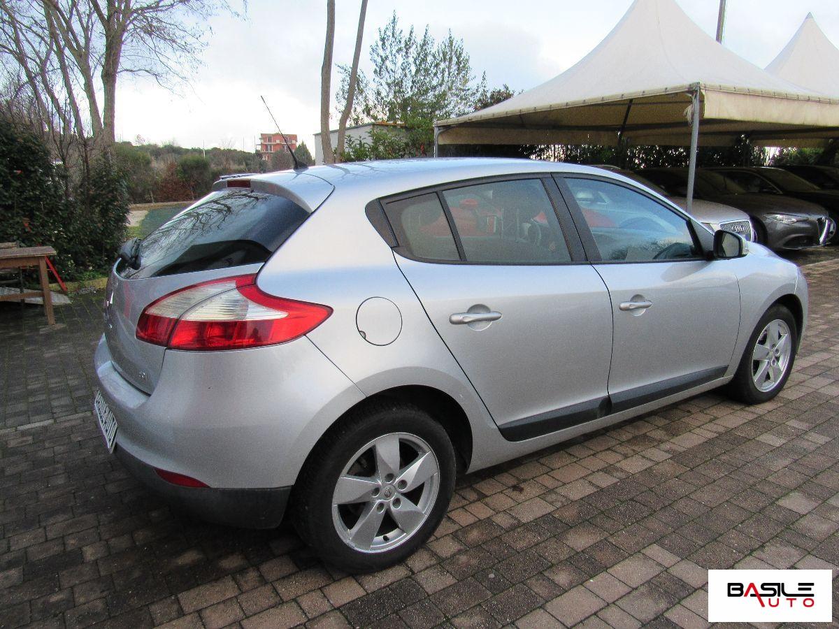 RENAULT - Mégane - 1.5 dCi 110CV Dynamique