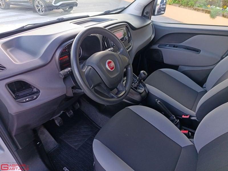 FIAT Doblò 1.6 Mjt 16v 95cv EASY