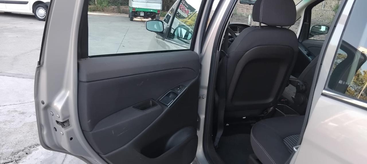 Lancia MUSA 1.4 cambio automático