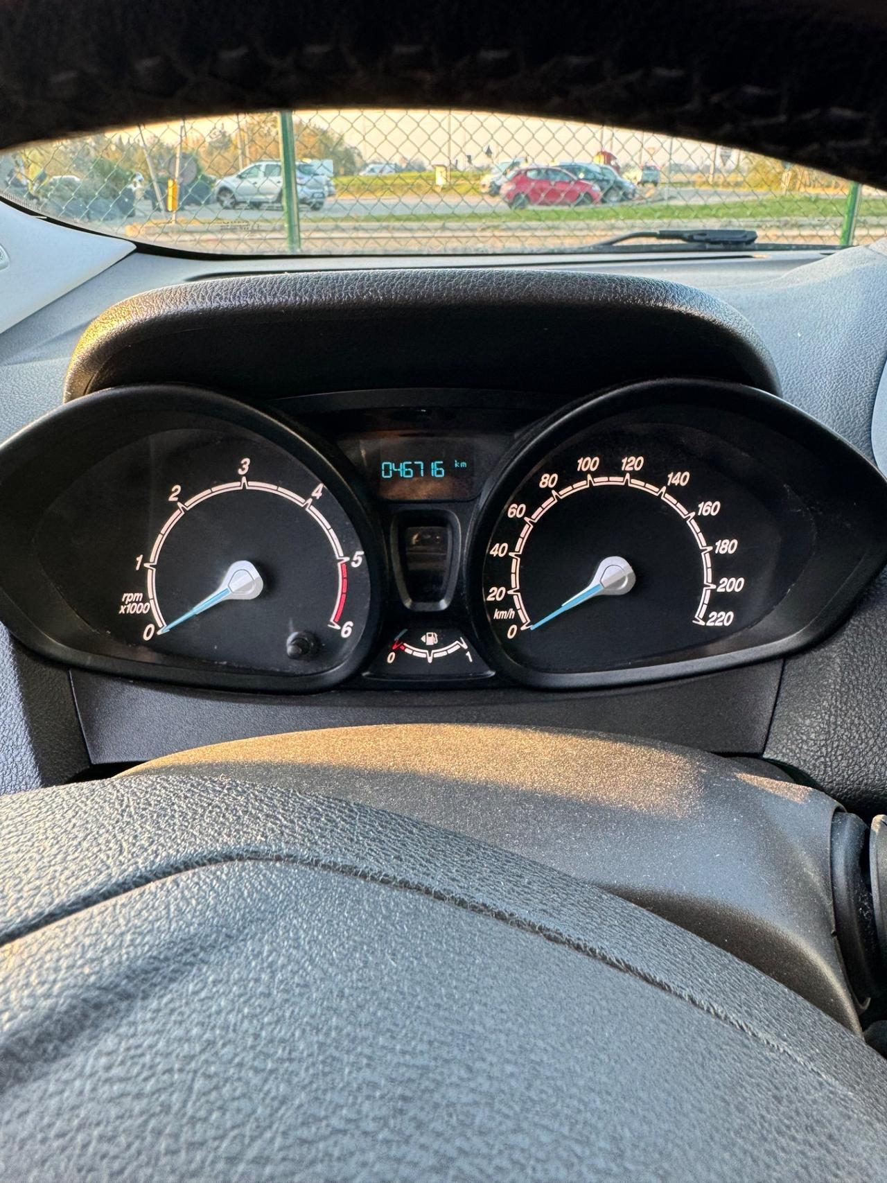 Ford Transit Courier 1.5 TDCi 75CV Van Trend