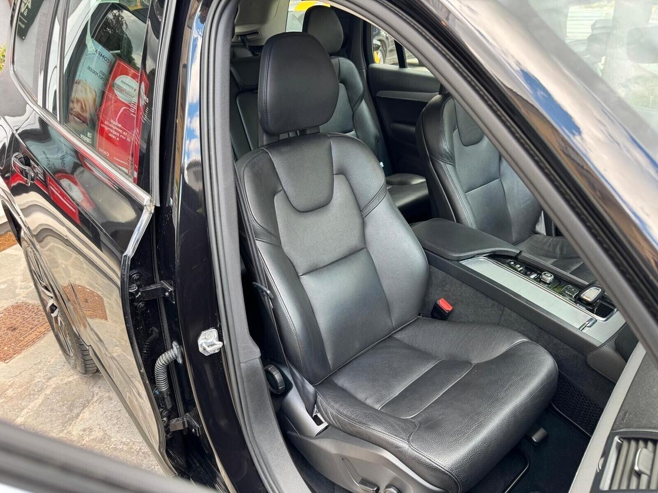 VOLVO XC90 B5 (d) AWD Geartronic 7 posti R-DESING
