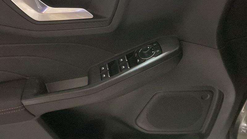 Ford Kuga Kuga 2.5 Full Hybrid 180 CV CVT 2WD ST-Line