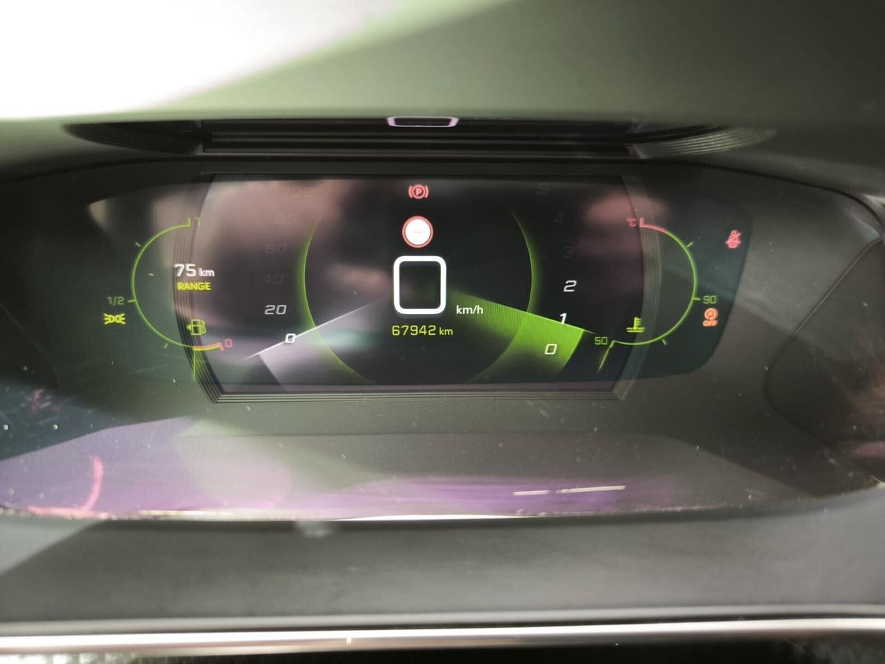 Peugeot 2008 PureTech 100 S&S Allure Pack