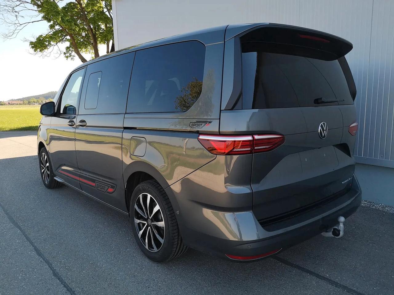 Volkswagen Multivan 2.0 TDI 150CV DSG High Sport Edition
