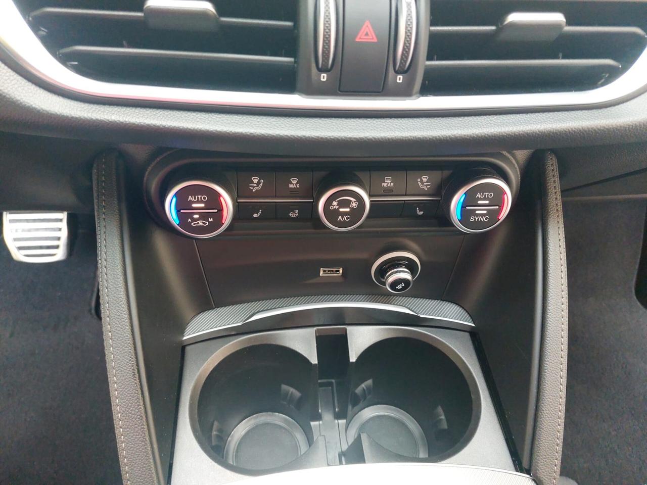 Alfa Romeo Stelvio 2.2 Turbodiesel 210 CV AT8 Q4 Veloce MOTORE NUOVO
