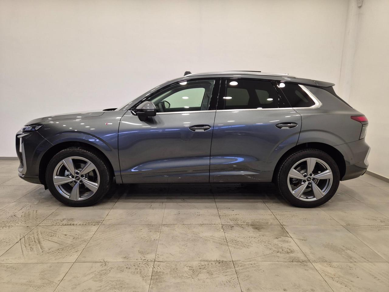 Audi Q3 1.5 tfsi mhev S line edition 150cv s-tronic N1