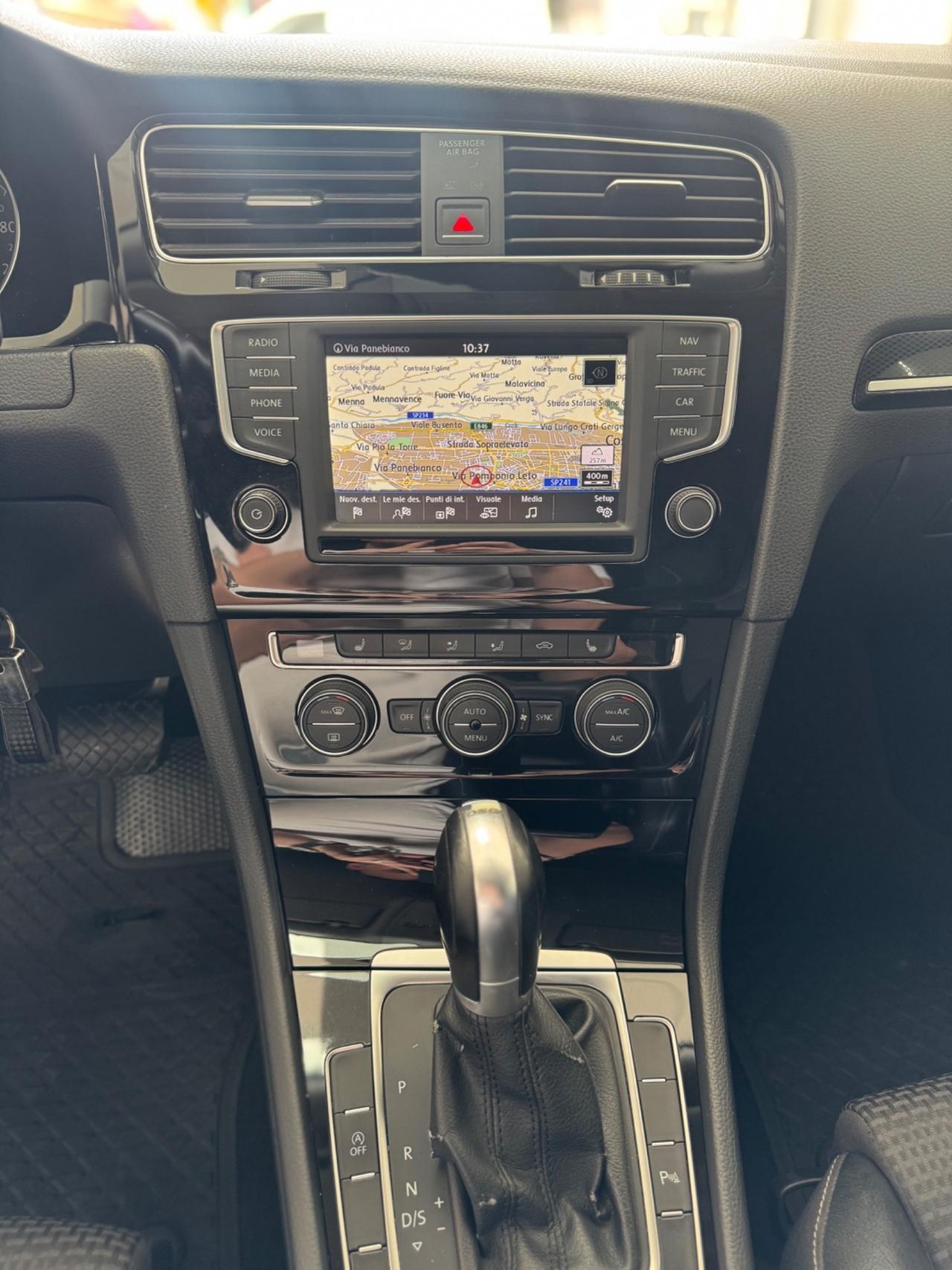 Volkswagen Golf GTD 2.0 TDI DSG 5p. BlueMotion Technology