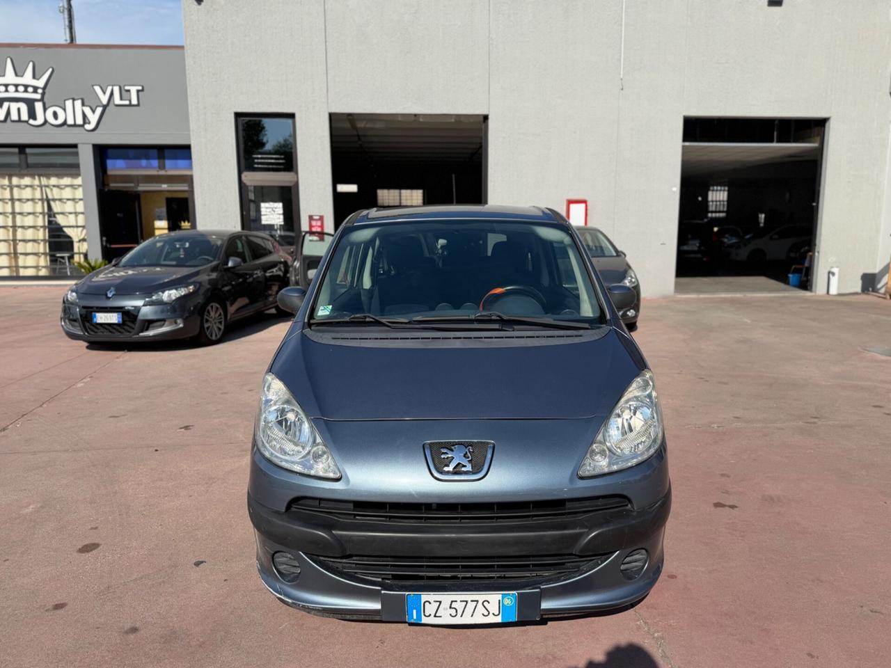 Peugeot 1007 1.6 Trendy 2Tronic