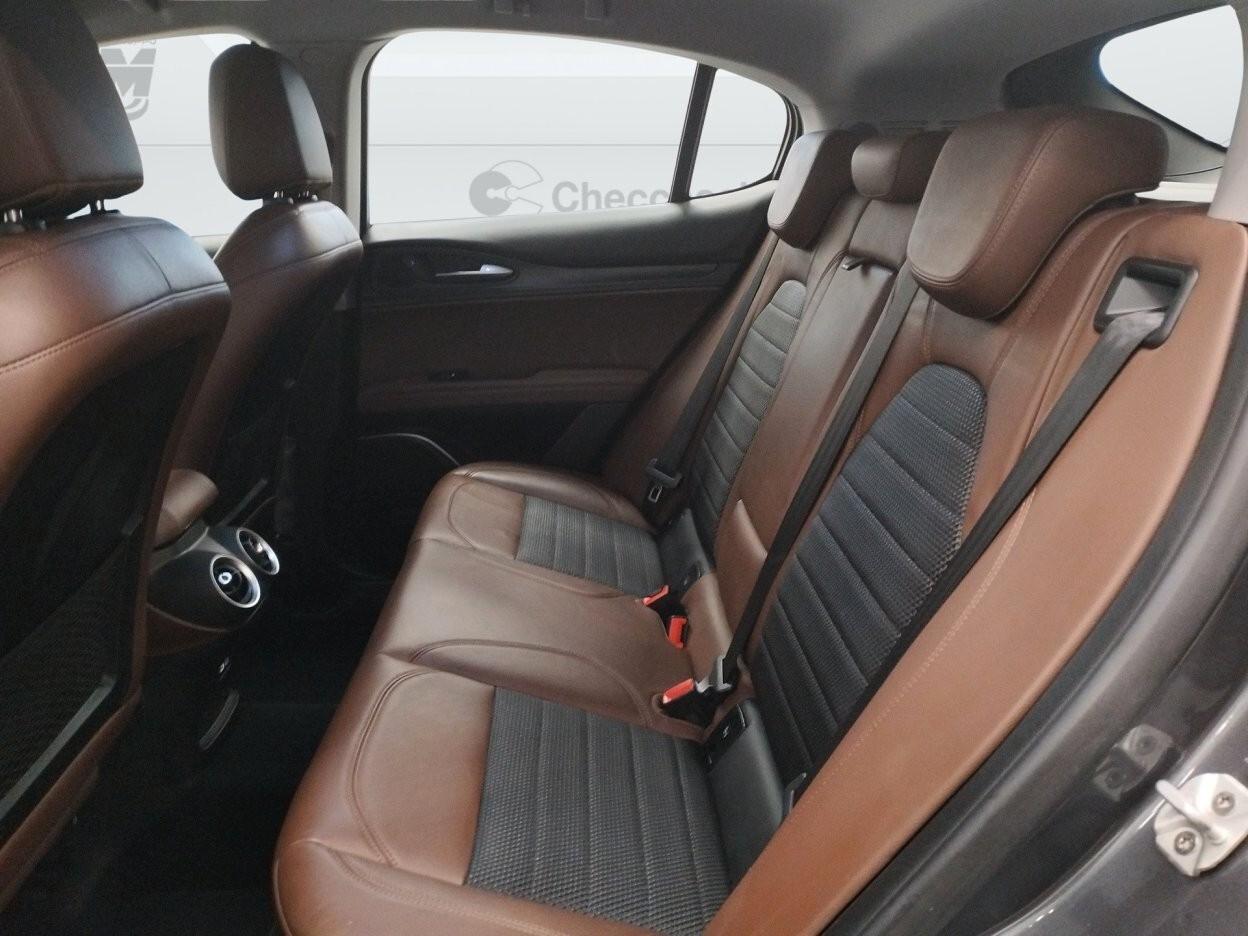 Alfa Romeo Stelvio 2.2 t rwd 180cv * 68.000 KM *