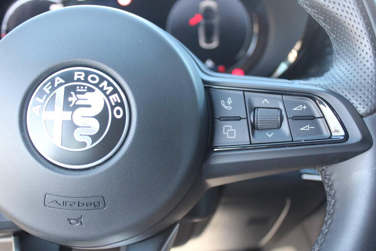 Alfa Romeo Tonale 1.6 Sprint 130cv AUTO con TELECAM. E CARPLAY