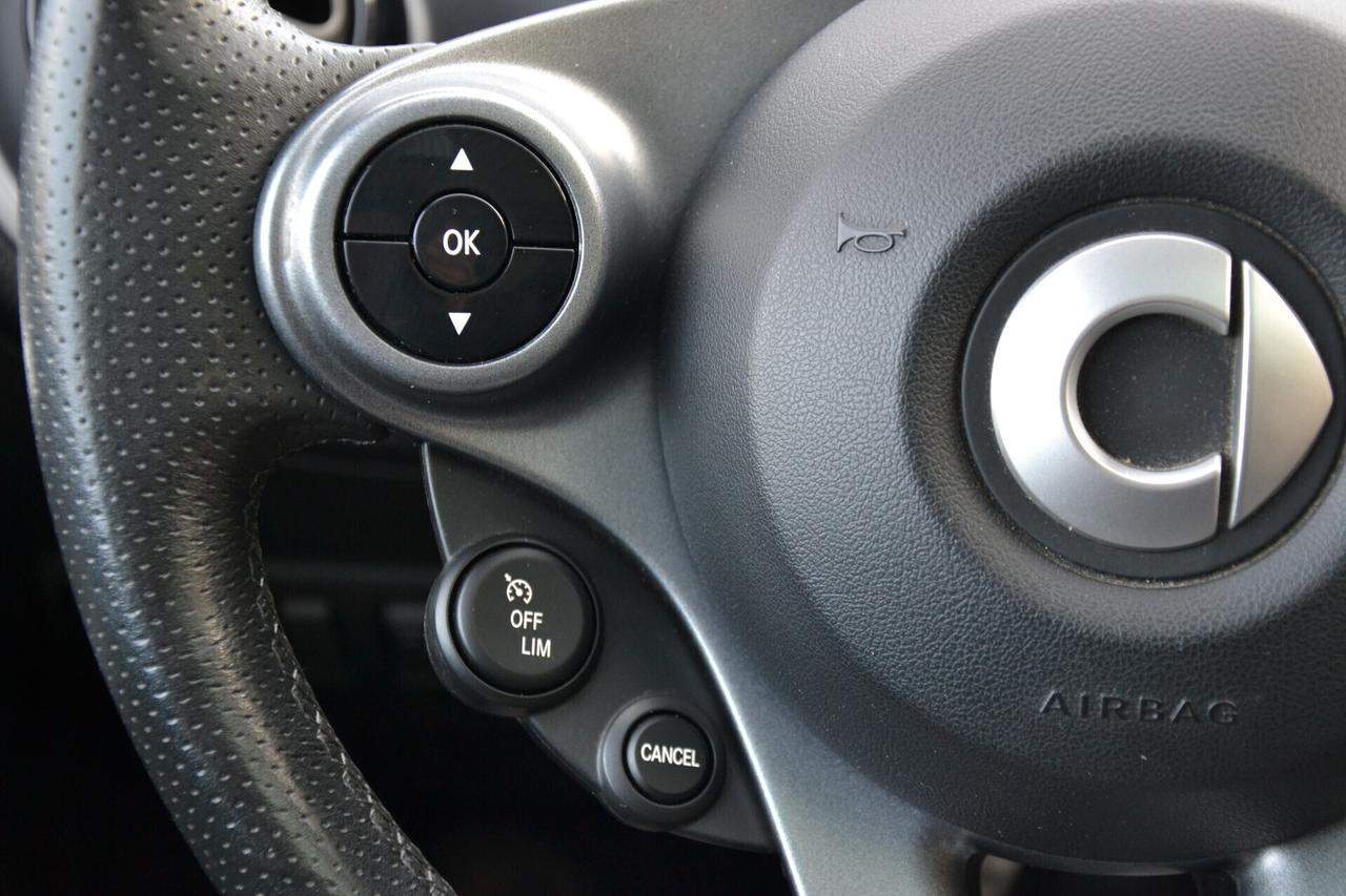 Smart ForFour EQ PULSE **CARICA RAPIDA**PREZZO REALE**RCAM