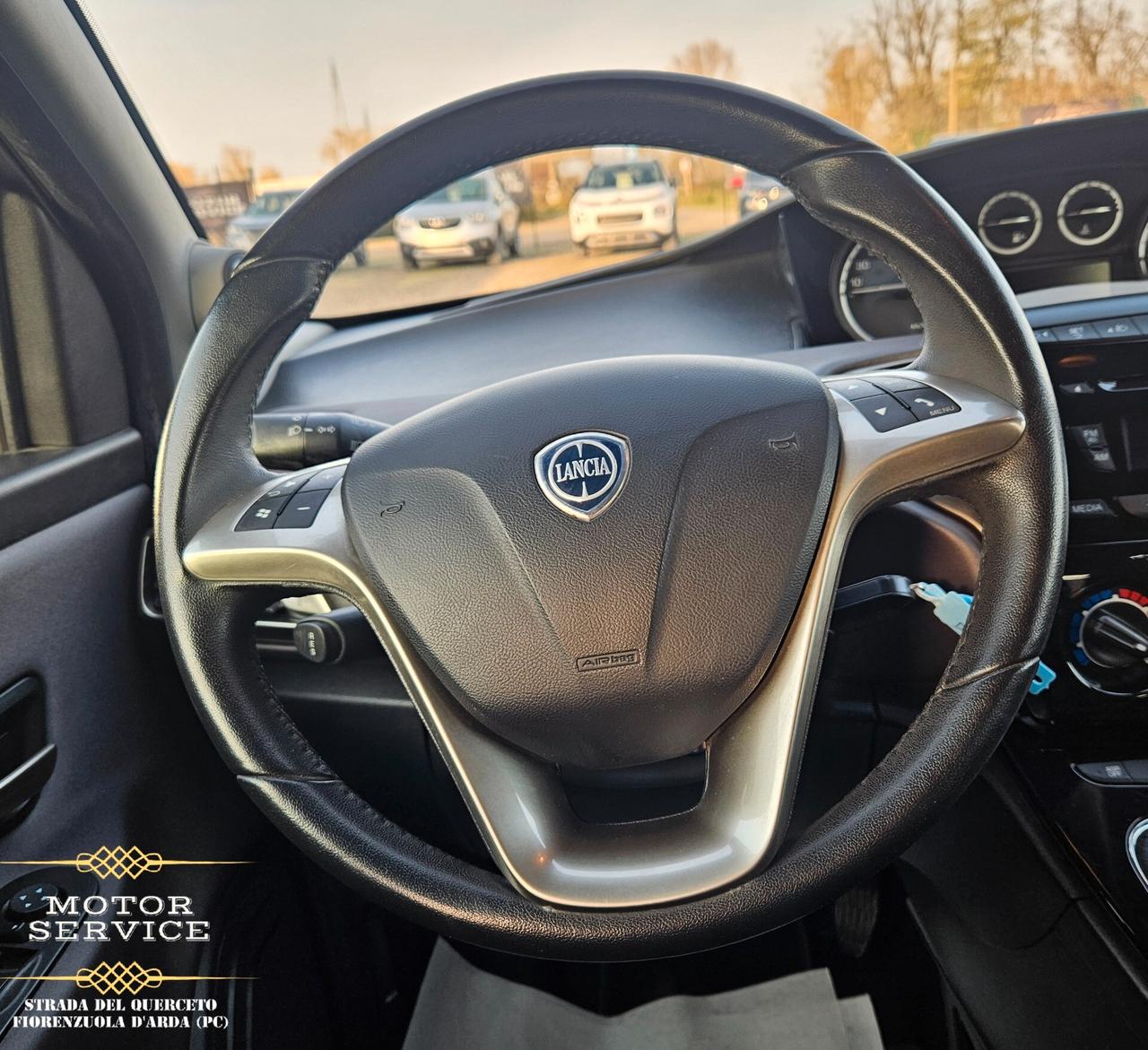 Lancia Ypsilon 1.2 69 CV 5 porte Gold DA 79€ MESE