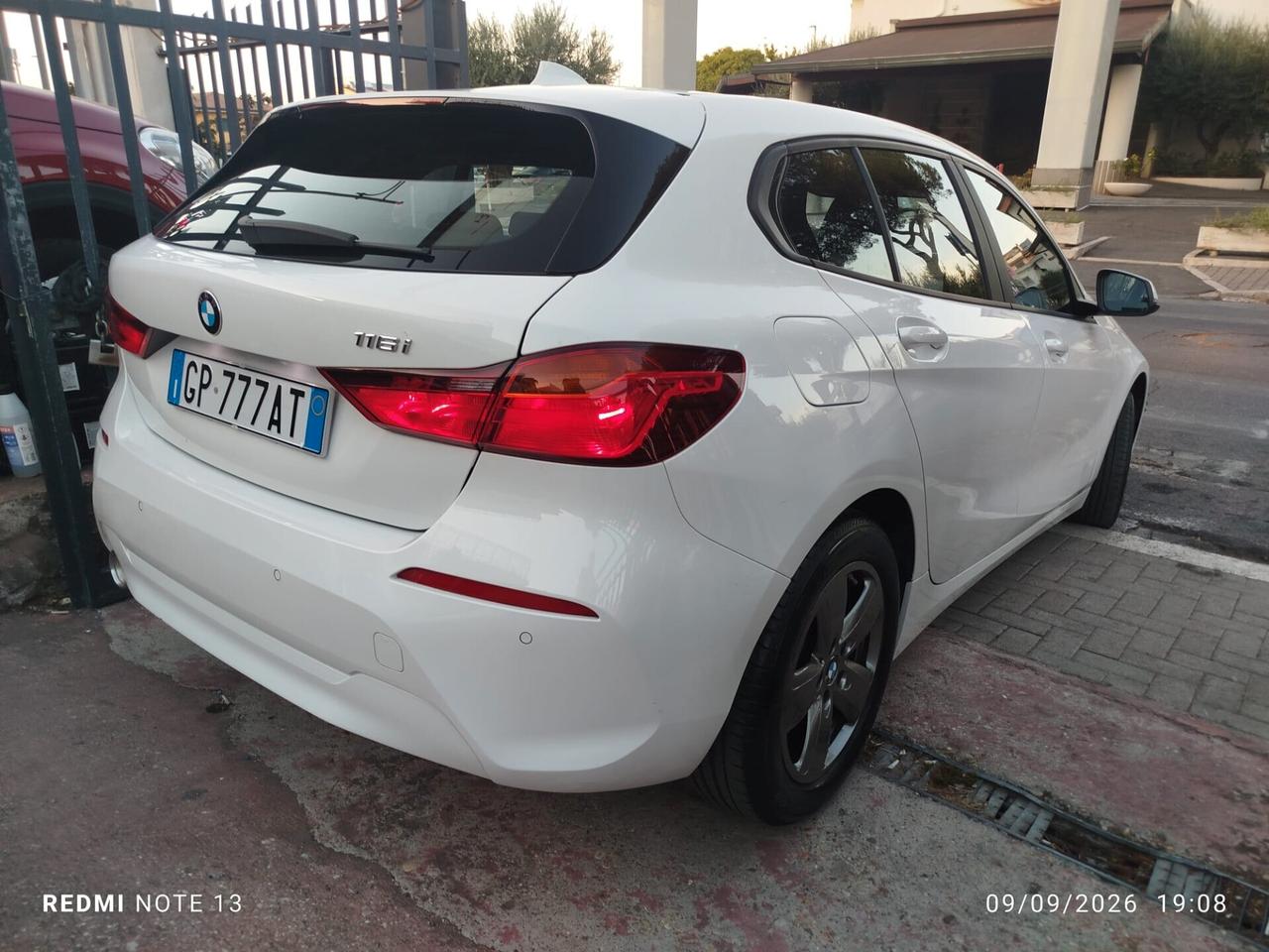 Bmw 116 116i 5p. Business Advantage