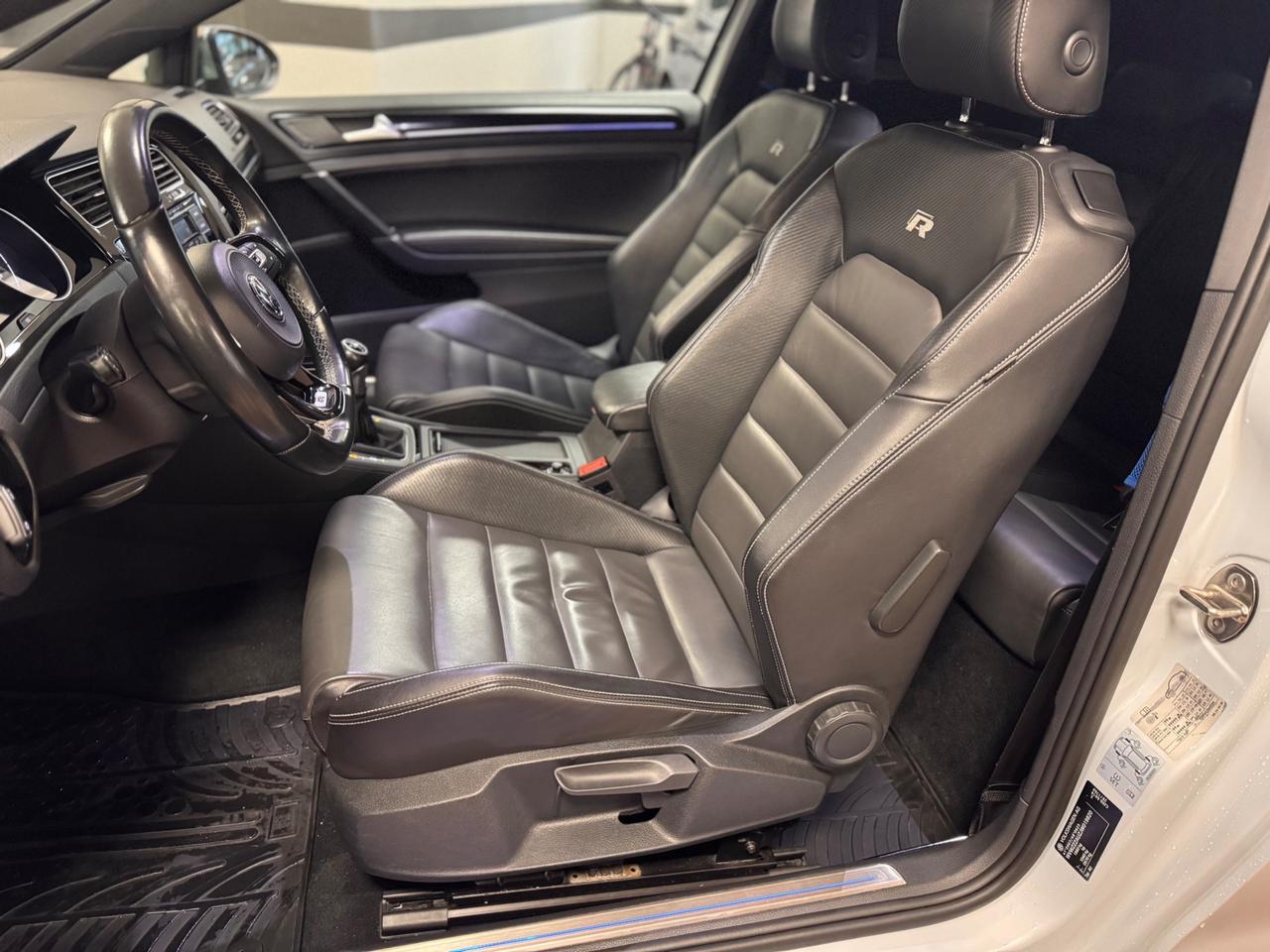 Volkswagen Golf R 2.0 TSI 4MOTION 3p. BMT