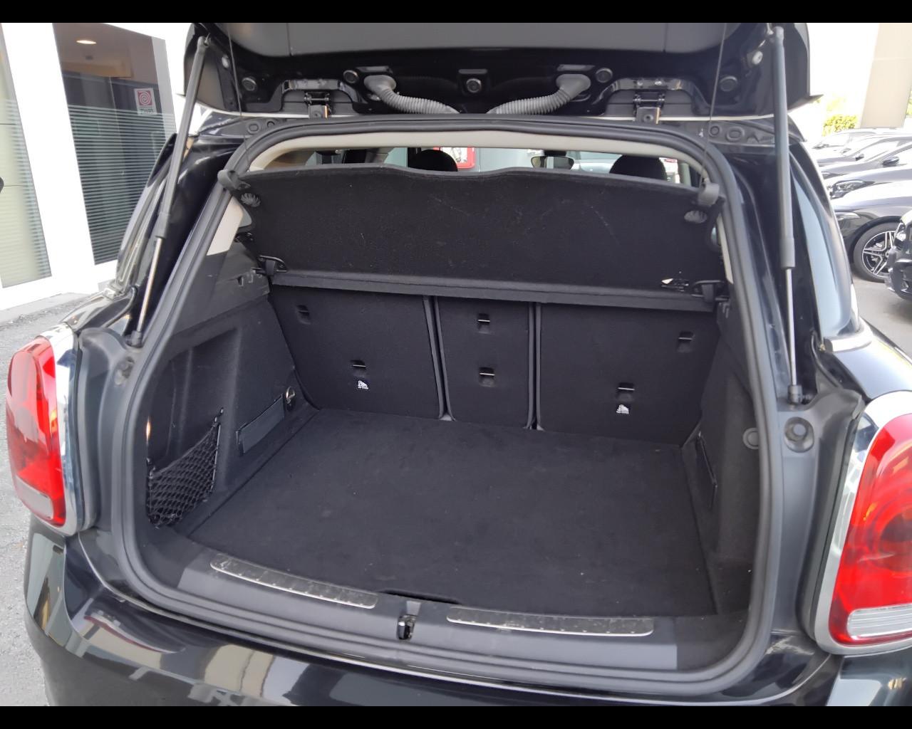 MINI Mini Countryman F60 2017 - Mini Countryman 2.0 Cooper D Boos