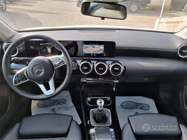 MERCEDES Classe A180 116cv LED