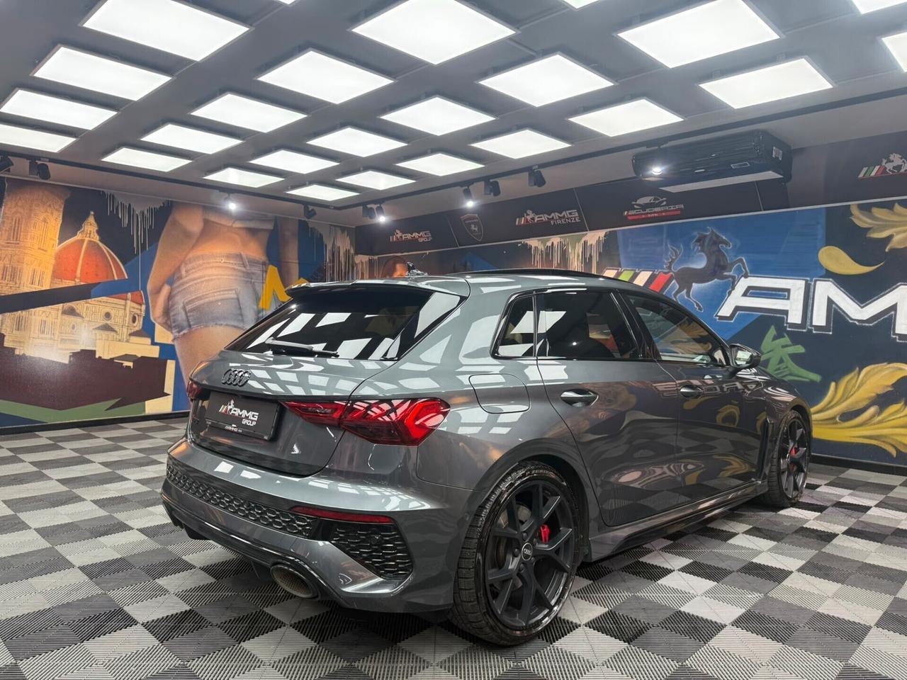 Audi RS3 Sportback 2.5 tfsi quattro s-tronic (330)