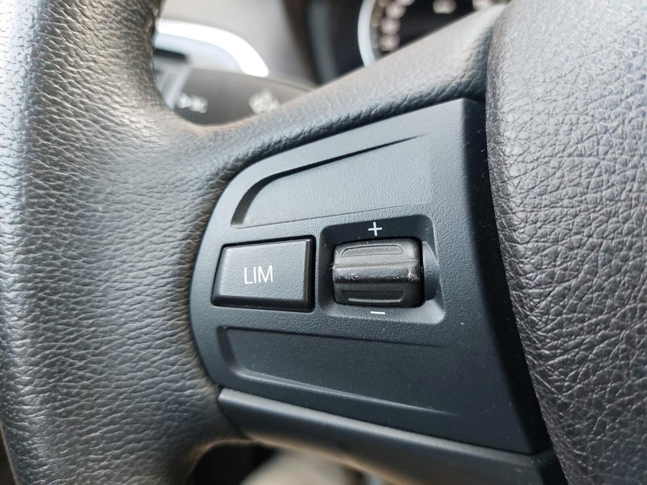 Bmw 116 116d 5p. Business KM 106000 GARANZIA 12 MESI