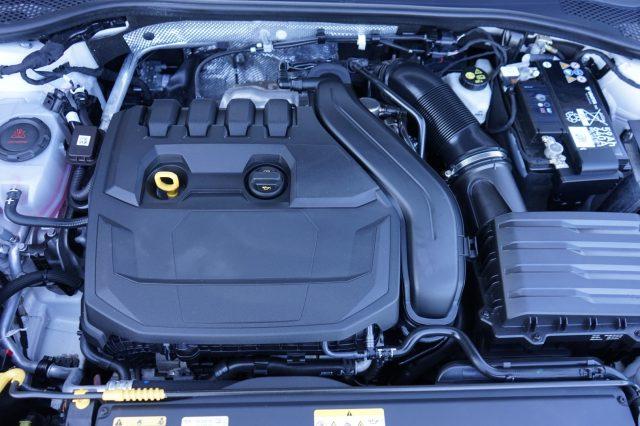CUPRA Leon Sportstourer 1.5 Hybrid 150 CV DSG