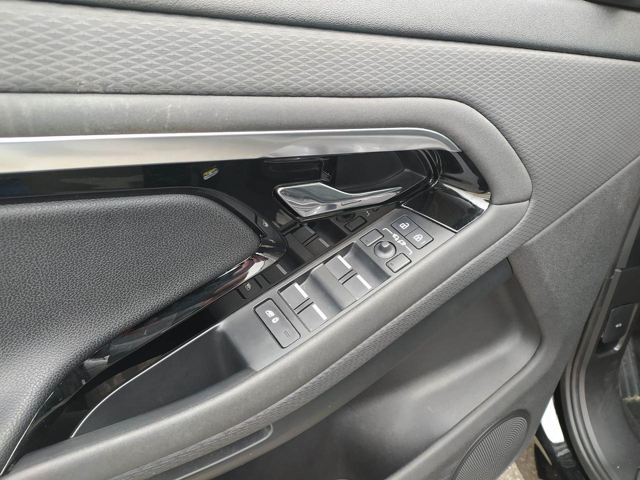 Land Rover Range Rover Evoque R-Dynamic S D #9678