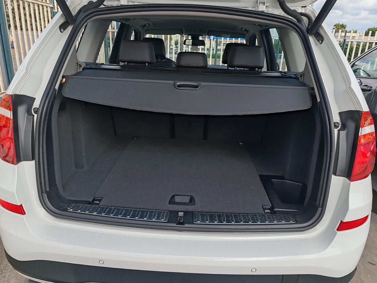 BMW X3 XDRIVE 20d XLINE BIANCO PERLA METALIZZATO