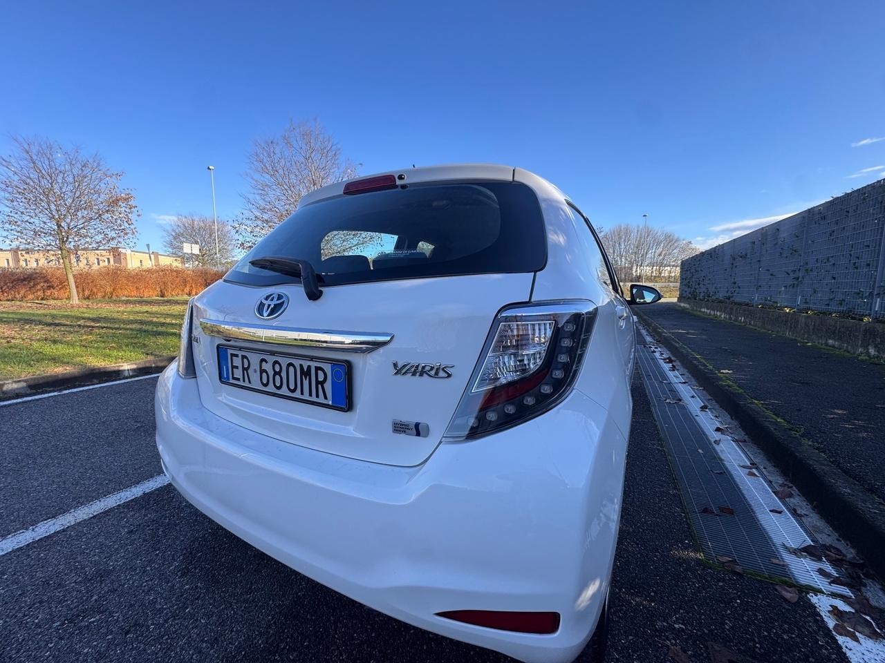 Toyota Yaris 1.5 Hybrid 5 porte Active