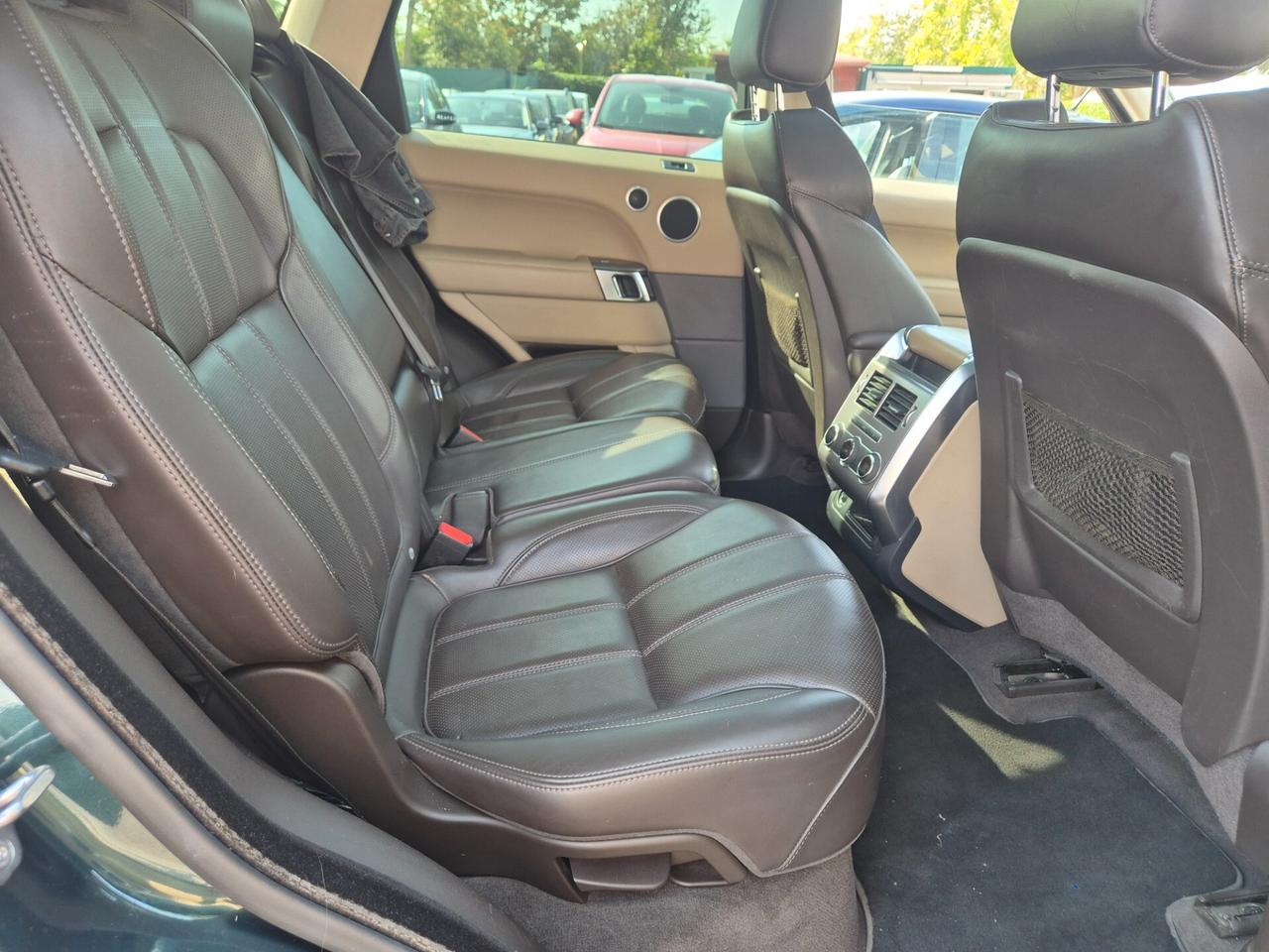 Range Sport 3.0 SDV6 HSE Dynamic 7 posti
